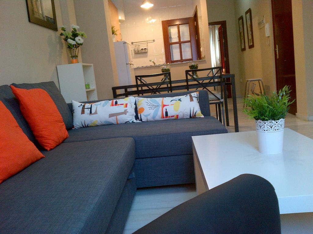 Triana Pureza Apartment Seville Exterior photo
